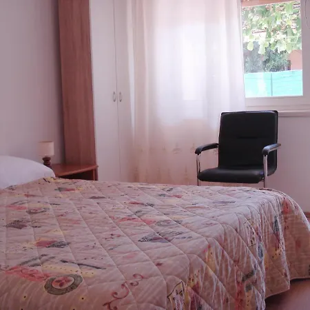 Apartamento In Novigrad/istrien 38451 *